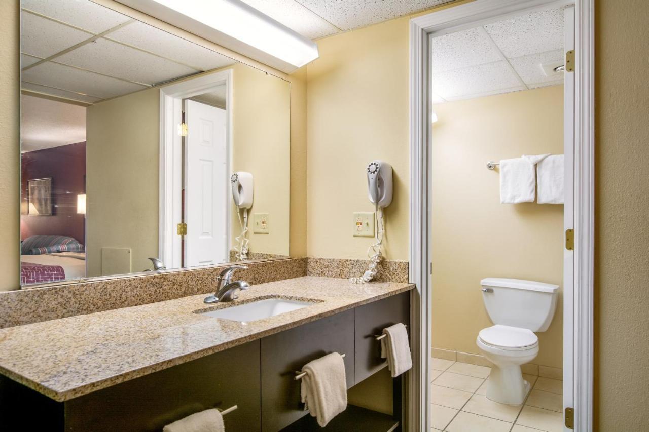 Red Roof Inn וינסנס מראה חיצוני תמונה