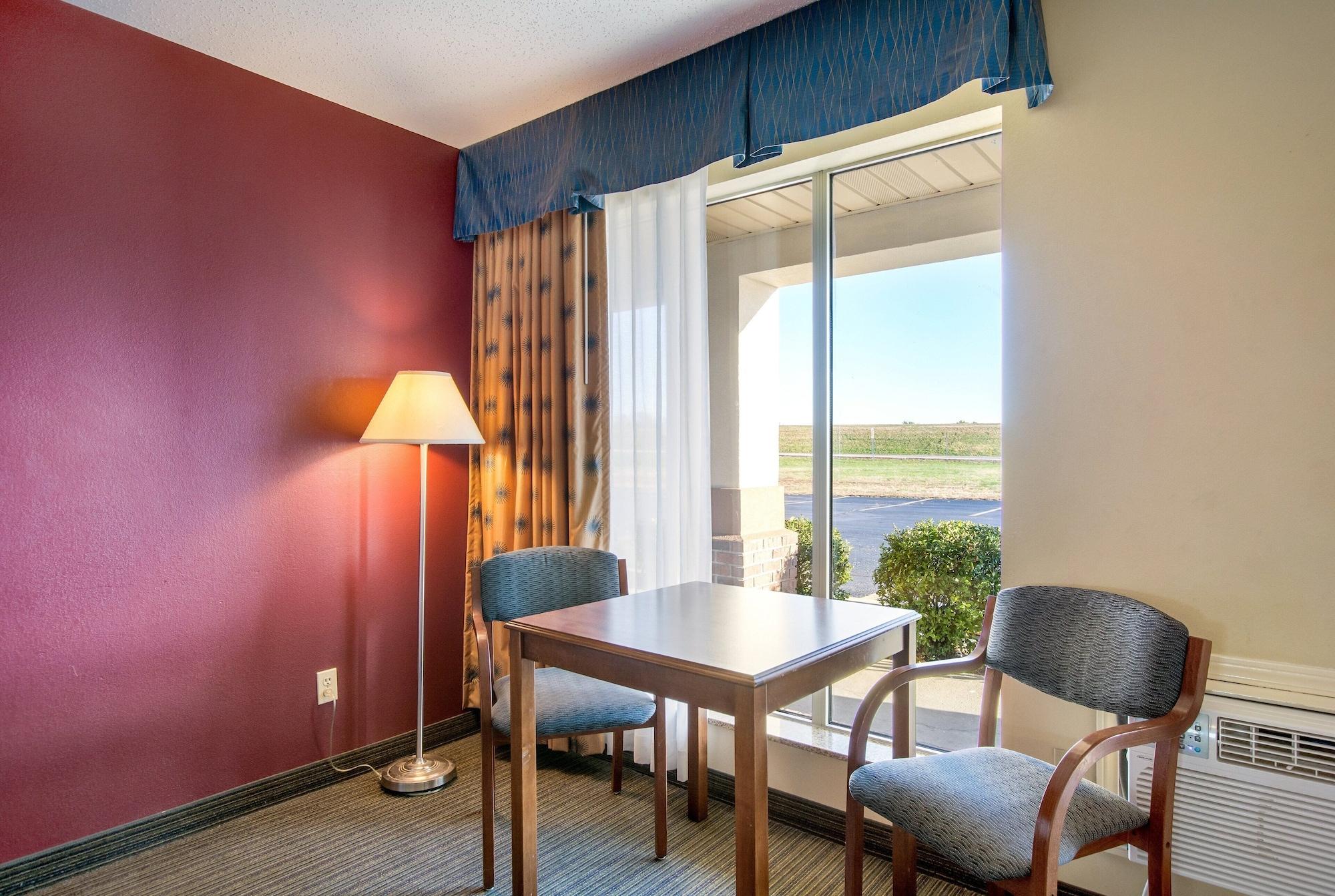 Red Roof Inn וינסנס מראה חיצוני תמונה